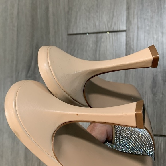 Steve Madden Nude Rhinestone Slip-On Heeled Sandals size 11 - Picture 4 of 9